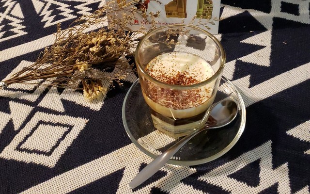 Yawn Cafe - Phan Chu Trinh