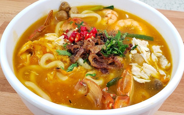 Nơ Quán - Bánh Canh & Cơm Hến - Nguyễn Chí Diểu