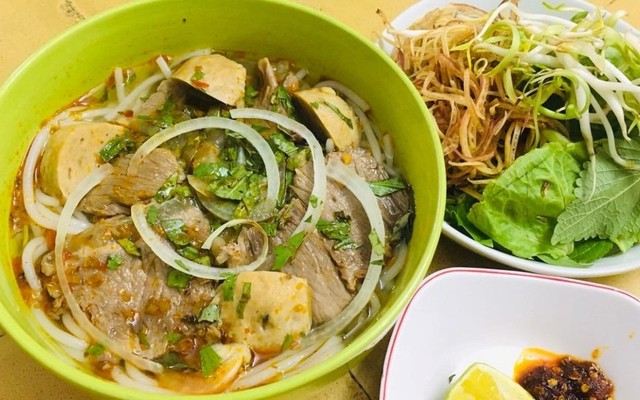 A Kún Cuisine - Bún Riêu & Bún Bò