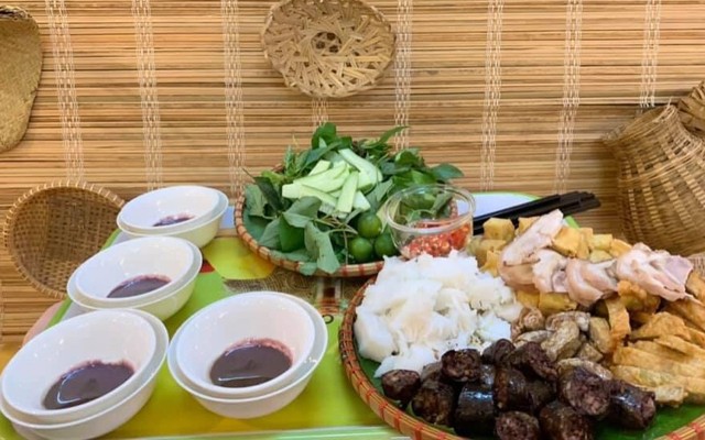 Bún Đậu Mẹt - A Lai