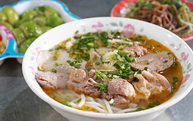 Bún Bò M&T - Nguyễn Hữu Cầu