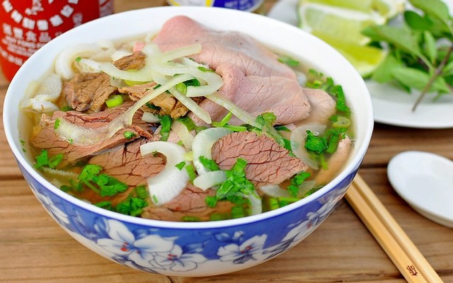 Phở Anh Quân - Hẻm Liên Tổ 5 6 7 Bờ Hồ Bún Xáng