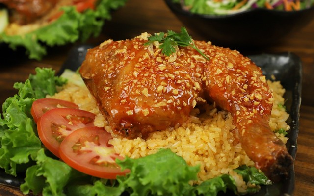 Bò Beefsteak & Cơm Hoàng Gia - Lũy Bán Bích