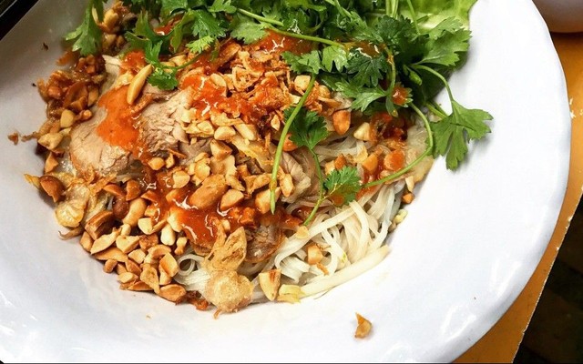 Bếp Mẹ Thỏ - Bún Bò Huế & Bún Dọc Mùng