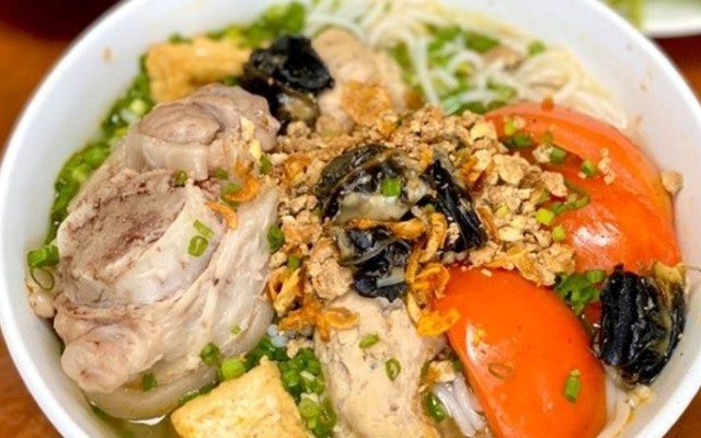 Bún Riêu & Canh Bún Như Ý - Ngô Tất Tố