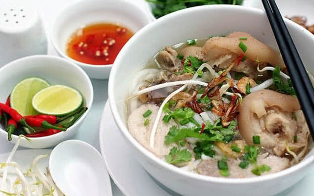 Quán Bụi - Bánh Canh & Hủ Tiếu - Phan Đình Phùng