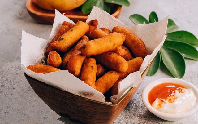 Gà Rán & Ăn Vặt - Nhà Tôm