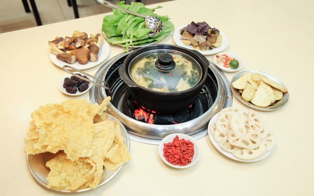 LẨU BÒ QUÁN - LÊ TRỌNG TẤN