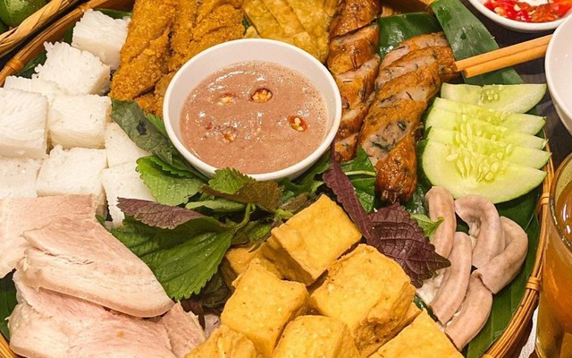 Hàng Phố - Bún Đậu - 2 Tháng 9