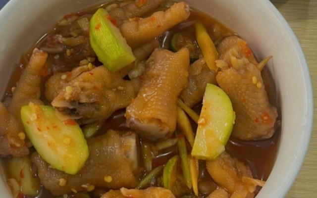 Chân Gà Sốt Thái - Trà Tắc