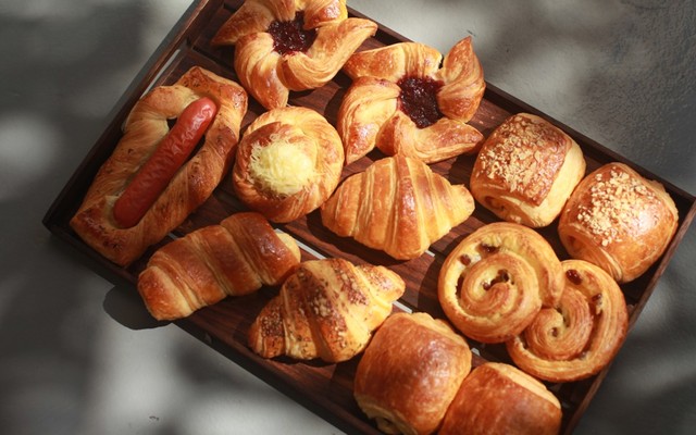 Bánh Tươi Mỗi Ngày 9grams - Trương Quốc Dung