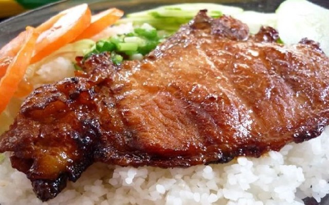 Cơm Tấm Ngọc Bi - Phạm Phú Thứ