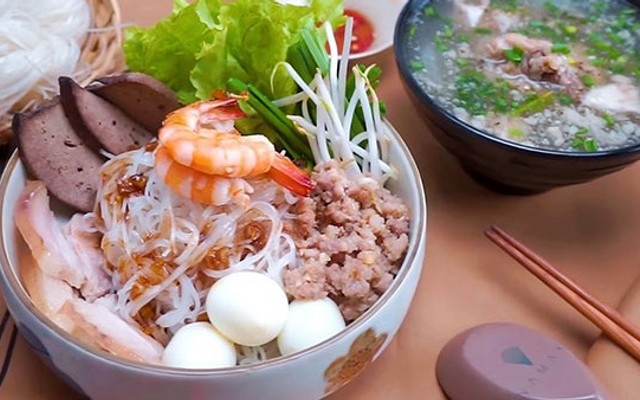 Tây Đô Quán - Hủ Tiếu & Sinh Tố