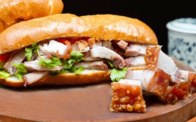 Huy Ký - Bánh Mì Heo Quay & Bánh Hỏi Heo Quay - Khu Tái Thiết Hoàng Diệu