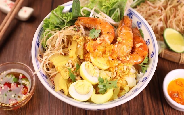 Tiệm Xứ Quảng - Mì Quảng & Bánh Xèo Miền Trung - Nguyễn Văn Khối