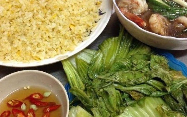 Cơm Chiên Má Mây
