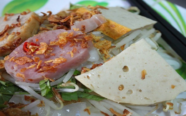 Chị Mỹ - Bánh Ướt - 362 Lê Văn Sỹ