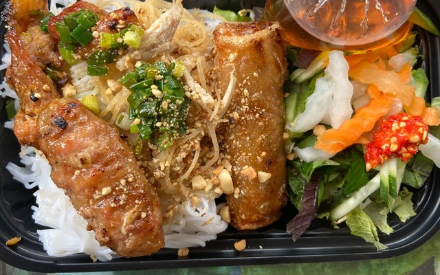 BẢO - Bún Thịt Nướng - 469 Nguyễn Văn Công