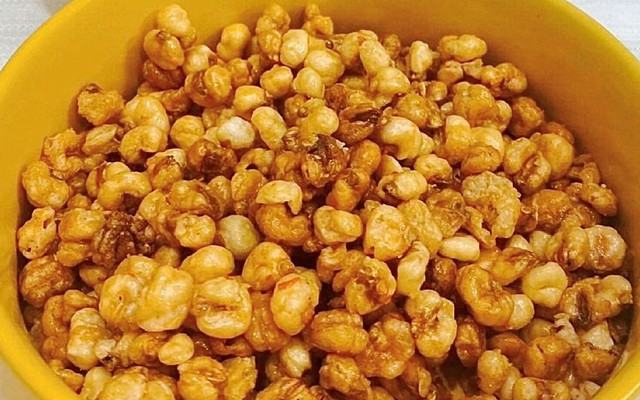 Ăn Vặt TiNi - Khúc Thừa Dụ