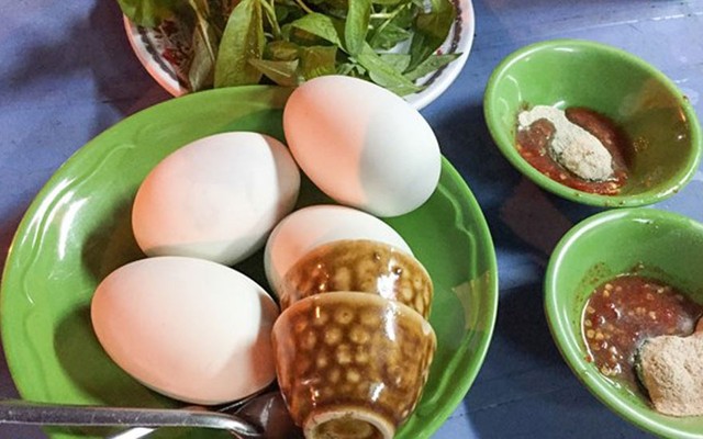 Phương Phương - Hột Vịt Lộn - Hoàng Hoa Thám