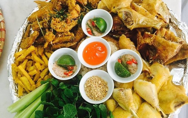 Gà Tươi Phạm Xá - Lacasta Văn Phú