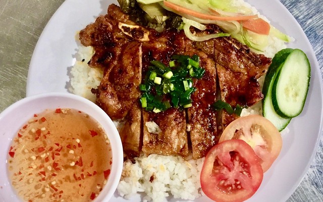 Cơm Tấm Quỳnh Như - Tổ 1, Khu Phố 4