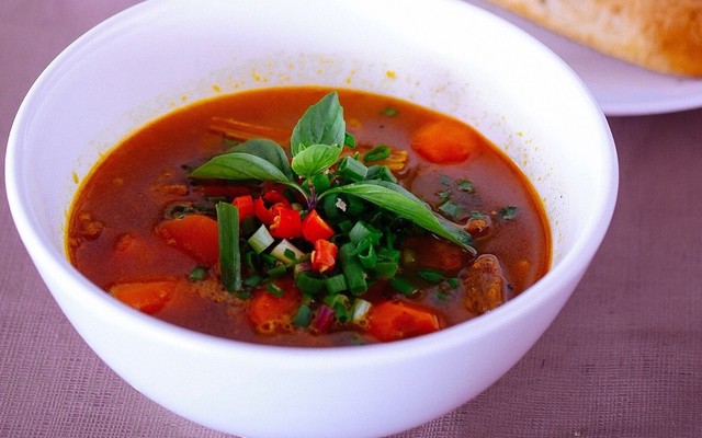 Cái Tiệm HiHe - Hủ Tiếu, Nui Xào - Triệu Việt Vương