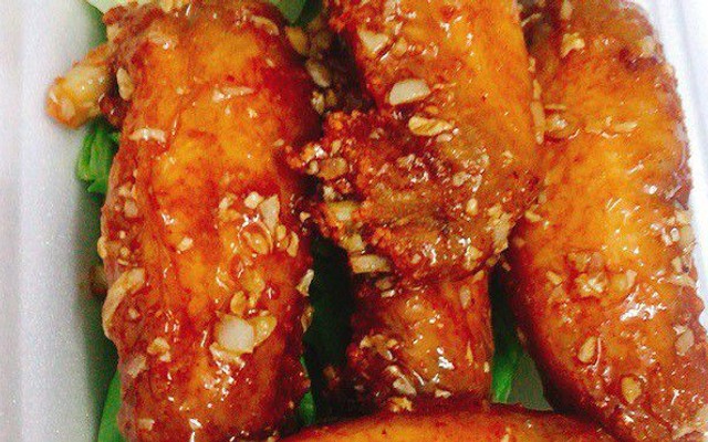 Bếp Gà Mông To - Luỹ Bán Bích