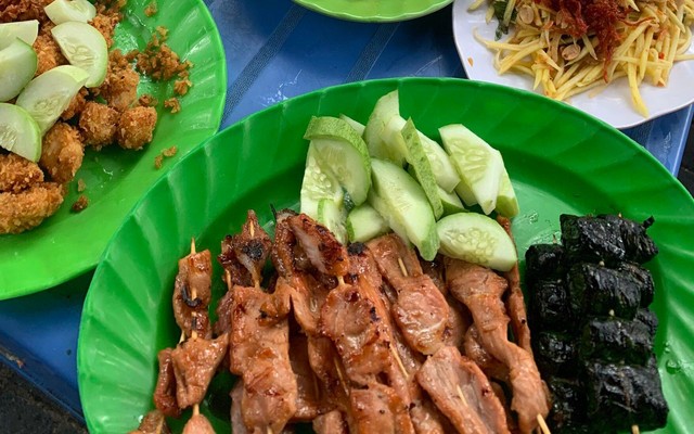 Quán Ăn Vặt Xiên Nướng 5 Tầng Vàng Anh - Nguyễn Tri Phương