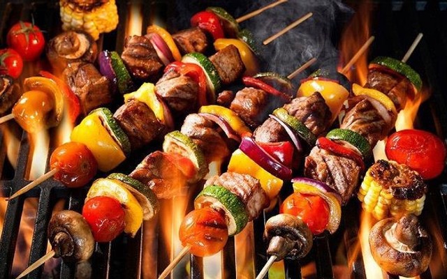 Bò Nướng Cây Bàng Quán - Lê Hồng Phong