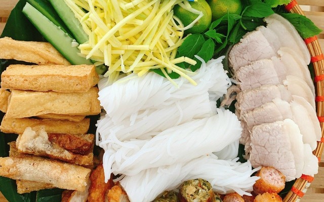 Bún Đậu Cô Tư - Dã Tượng