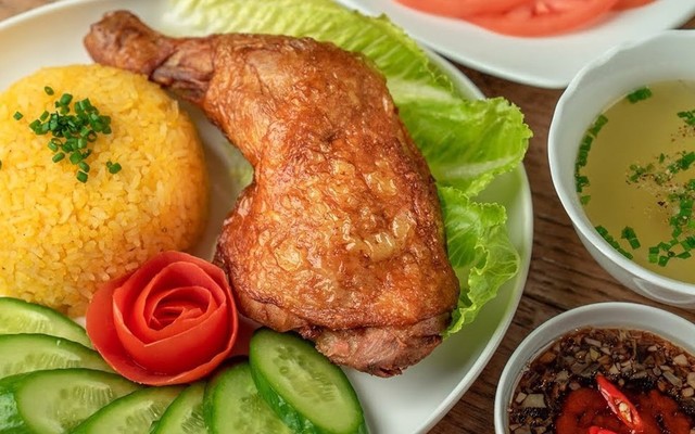 Quán Cơm Minh Tuyết - Lê Hồng Phong