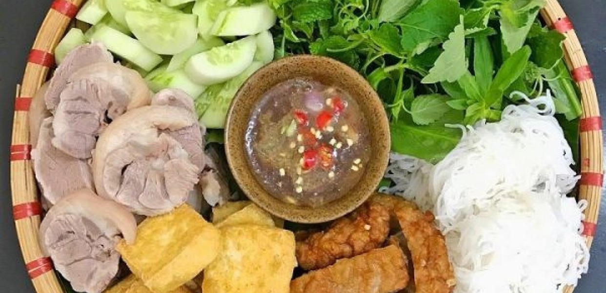 BÚN ĐẬU CHỊ HẰNG THƯƠNG HIỆU QUEN THUỘC TẠI THÀNH PHỐ HỒ CHÍ MINH