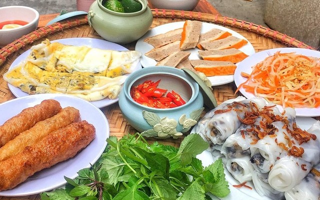 Quán Lan - Bún Thịt Nướng - Nguyễn Nhàn