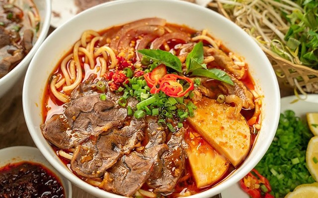 Bún Bò Thanh - Lạc Long Quân