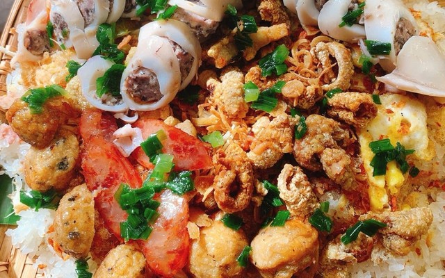 Xôi A Phệ - Bánh Giò & Ăn Vặt - Đồng Khởi