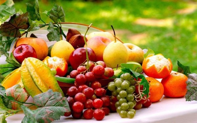 Hoa Quả Sạch Đông Thơm - Trần Quốc Vượng