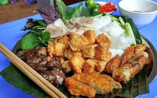 Lan Anh - Bún Đậu Mẹt - 31 Đình Đông