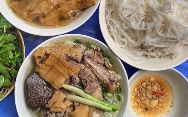 Quán Bà Béo - Bún Miến Ngan & Phở Bò - Tôn Thất Tùng