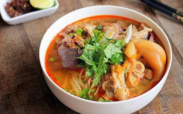 Bún Bò Phan Gia - Cống Quỳnh