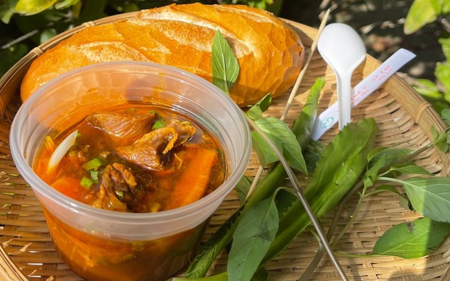 Bò Kho Bánh Mì - BC