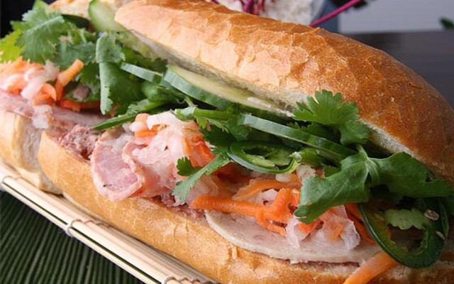 Bánh Mì Má Hải - Lê Quang Định