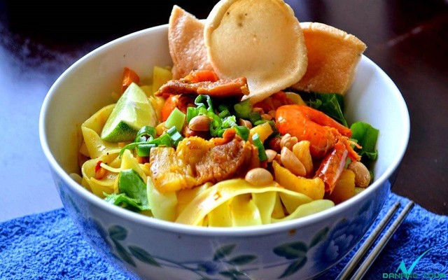 Quán 31 - Mỳ Quảng & Bún Chả Cá - Hoàng Quốc Việt