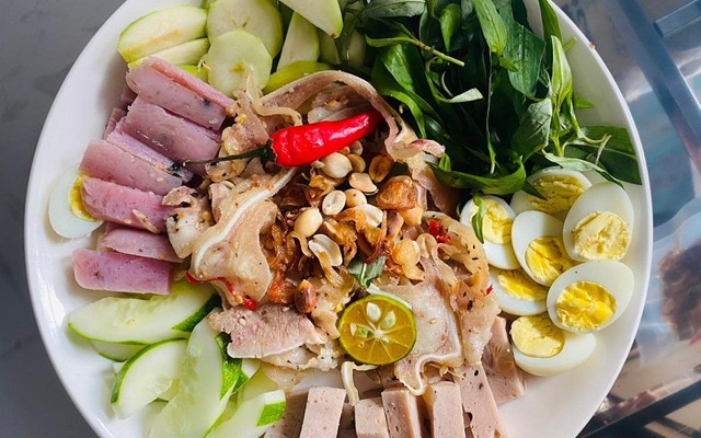 Tiệm Tré Trộn - Nem Chả Trộn & Trà Tắc - Bùi Đình Túy