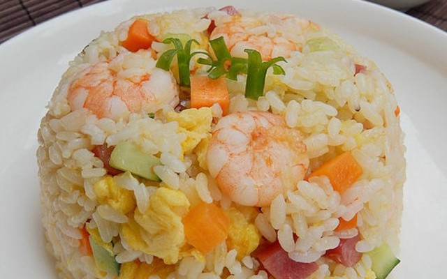 Giang Cún - Cơm Văn Phòng & Bún Đậu Mẹt - Thái Hà