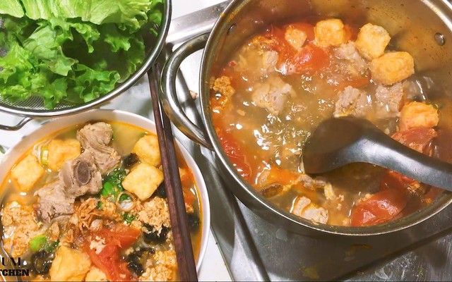 Bún Riêu Mỹ Chi - Nguyễn Bình