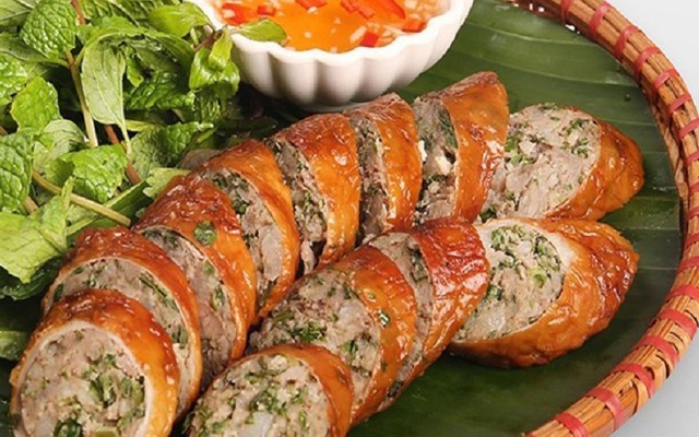 Sì Phố - Dồi Sụn & Bánh Mì Nướng Muối Ớt - Hồ Đắc Di