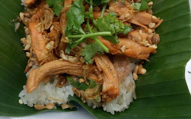 Quán Xôi Lá Chuối & Bánh Mì - Minh Phụng