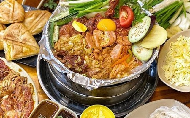 Minh Lala - Bếp Nhà