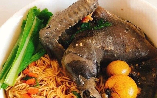 Sweet Home - Mỳ Gà Ác Tiềm & Gà Ác Tiềm Trứng Bắc Thảo